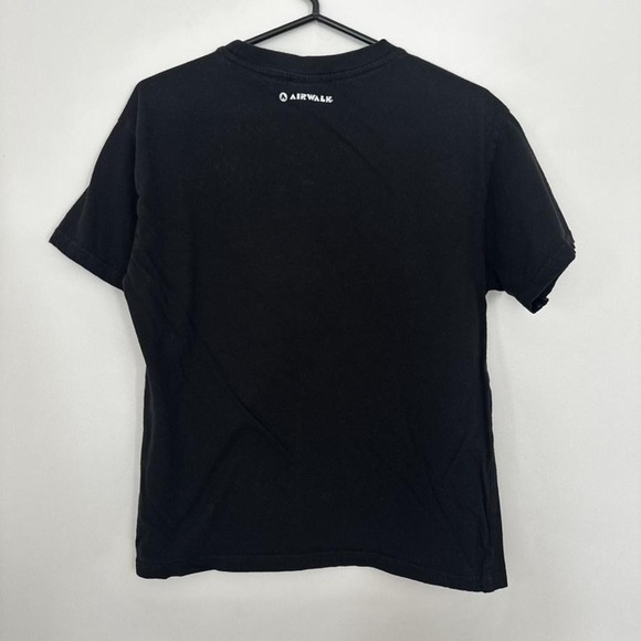 Airwalk Shirt Mens Small Skate Tee Black Red Embroidered Short Sleeve Skateboard - Picture 3 of 8